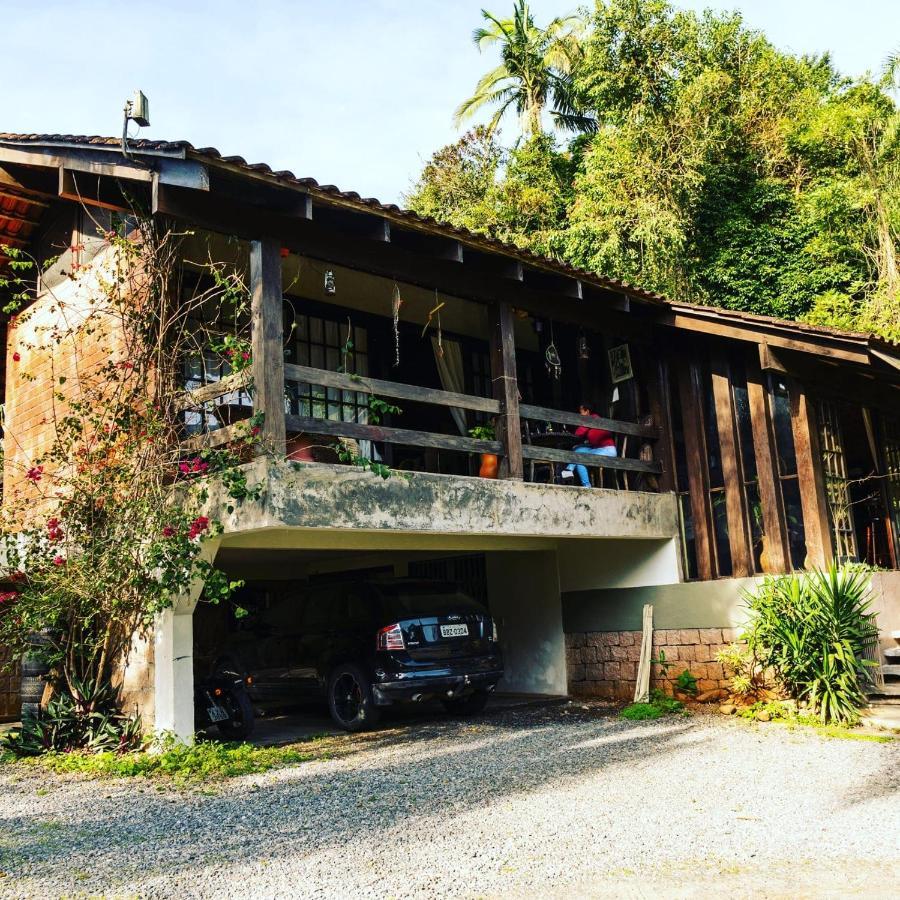 Gajah Hotel Joinville Buitenkant foto